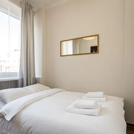 Chmielna By Your Freedom Varsovie