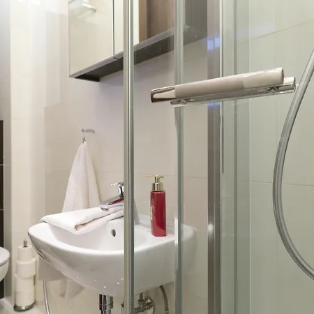 Apartment Chmielna By Your Freedom Warsaw
