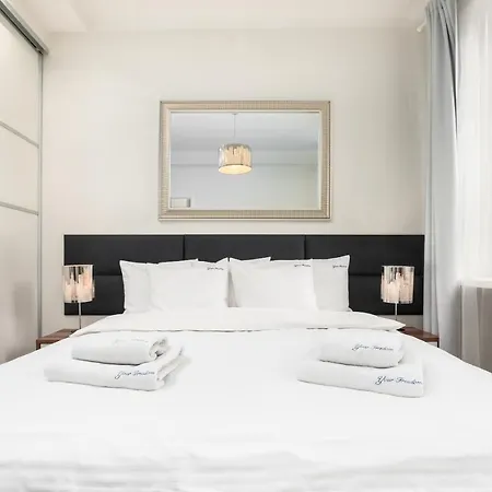 Chmielna By Your Freedom Apartment *