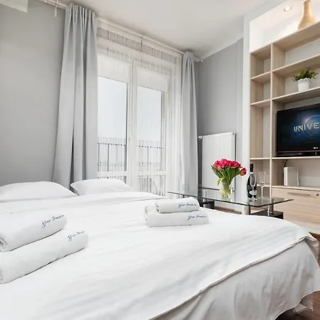 Chmielna By Your Freedom Apartment